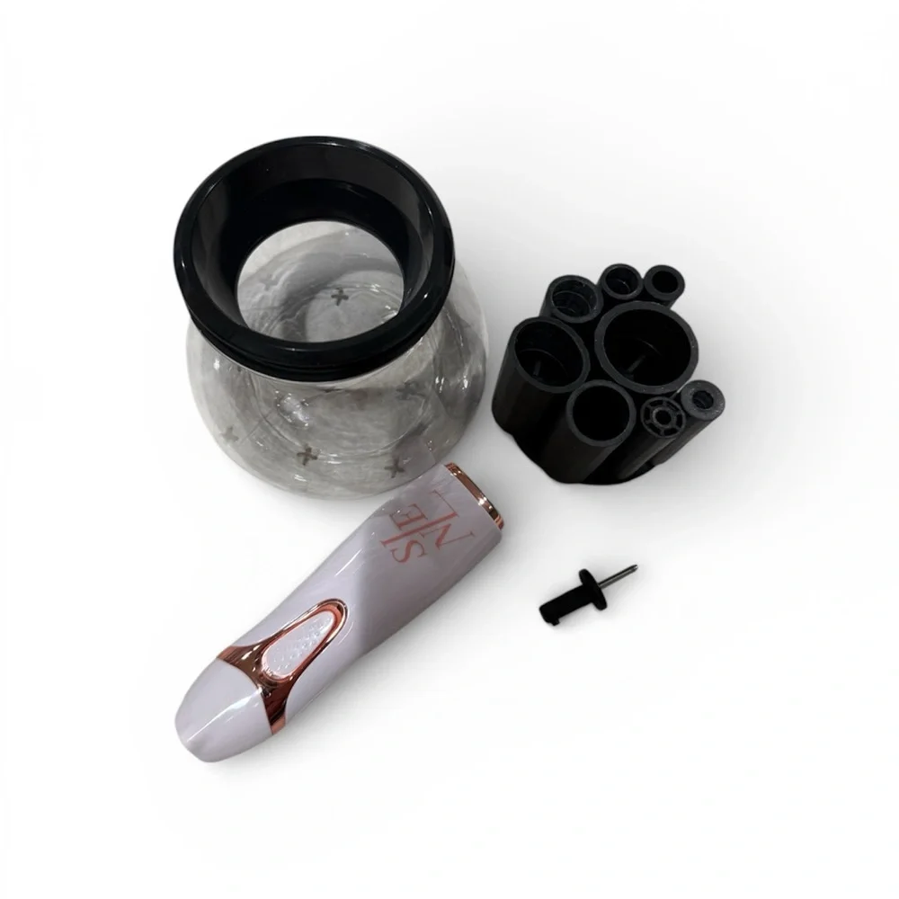 Makeup brush cleaner